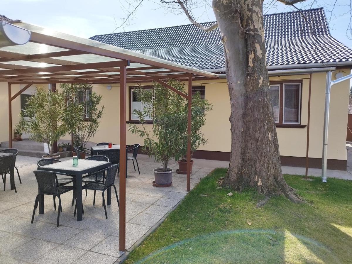 Tartos Szegfu Vendeghaz, Maganszallas Tazlar Exterior foto
