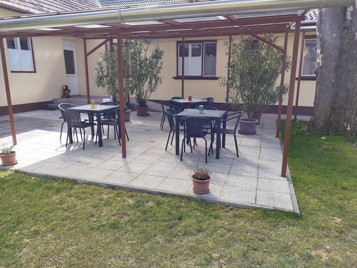 Tartos Szegfu Vendeghaz, Maganszallas Tazlar Exterior foto