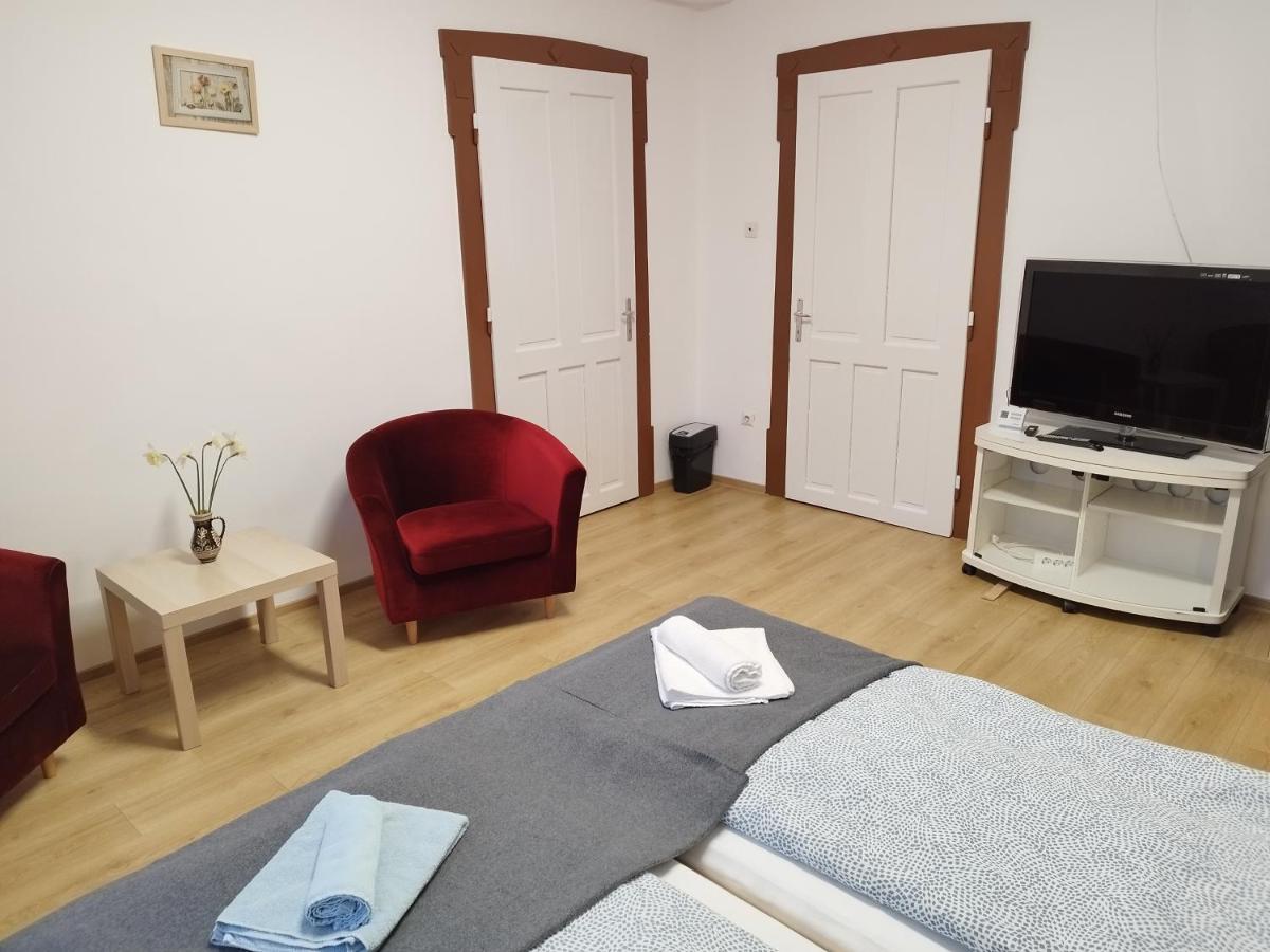 Tartos Szegfu Vendeghaz, Maganszallas Tazlar Exterior foto