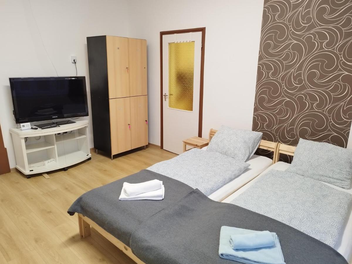 Tartos Szegfu Vendeghaz, Maganszallas Tazlar Exterior foto