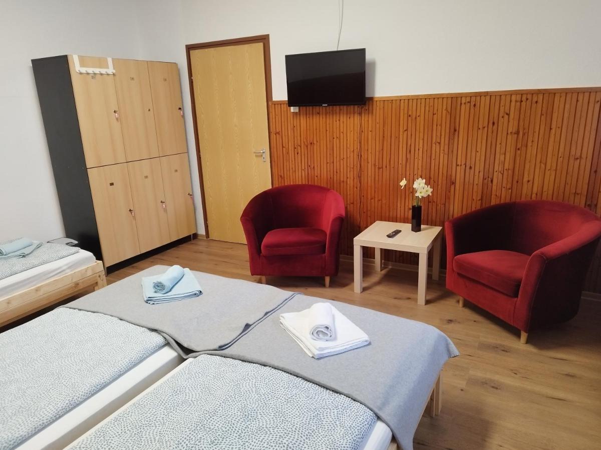Tartos Szegfu Vendeghaz, Maganszallas Tazlar Exterior foto
