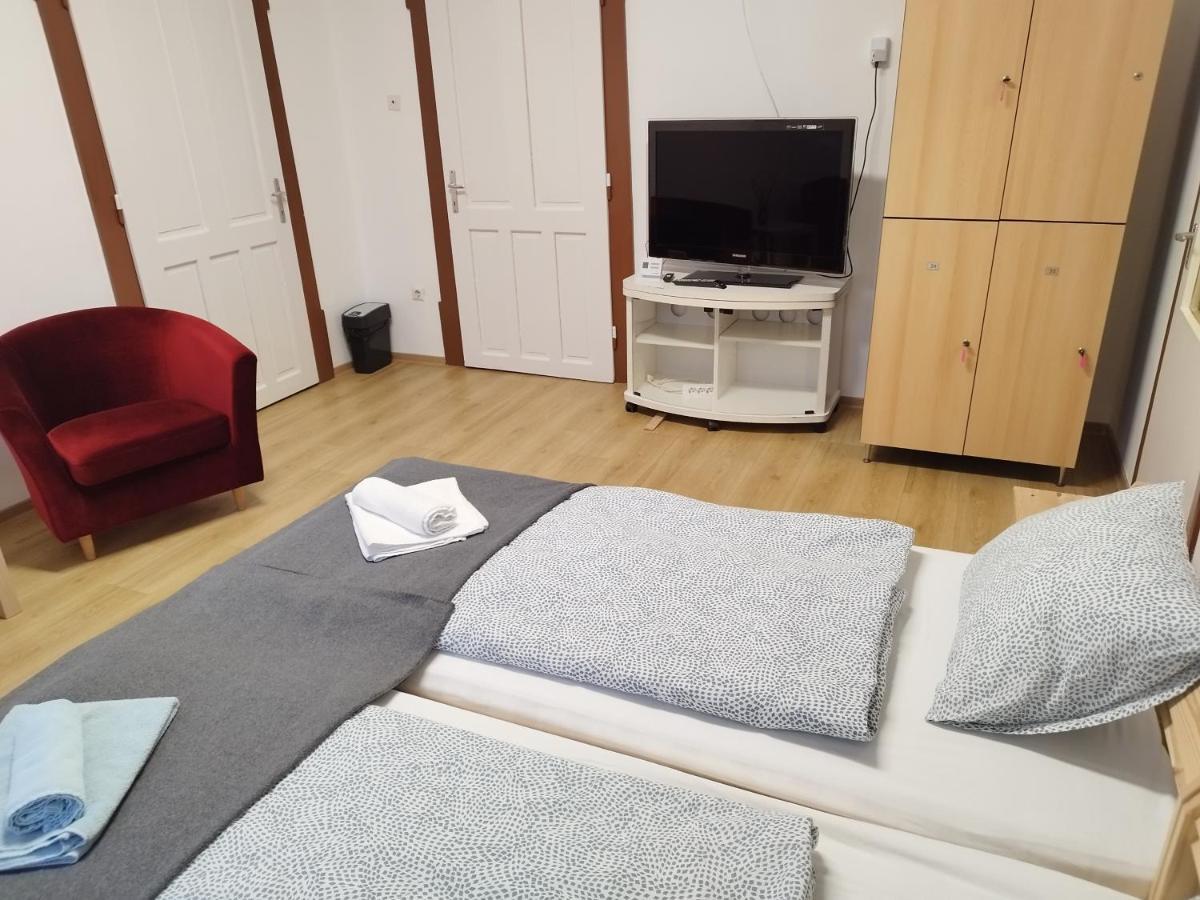 Tartos Szegfu Vendeghaz, Maganszallas Tazlar Exterior foto
