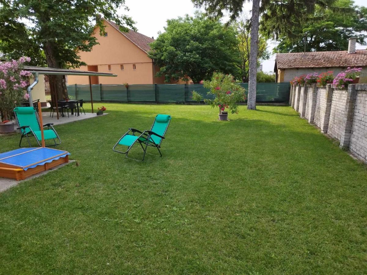 Tartos Szegfu Vendeghaz, Maganszallas Tazlar Exterior foto