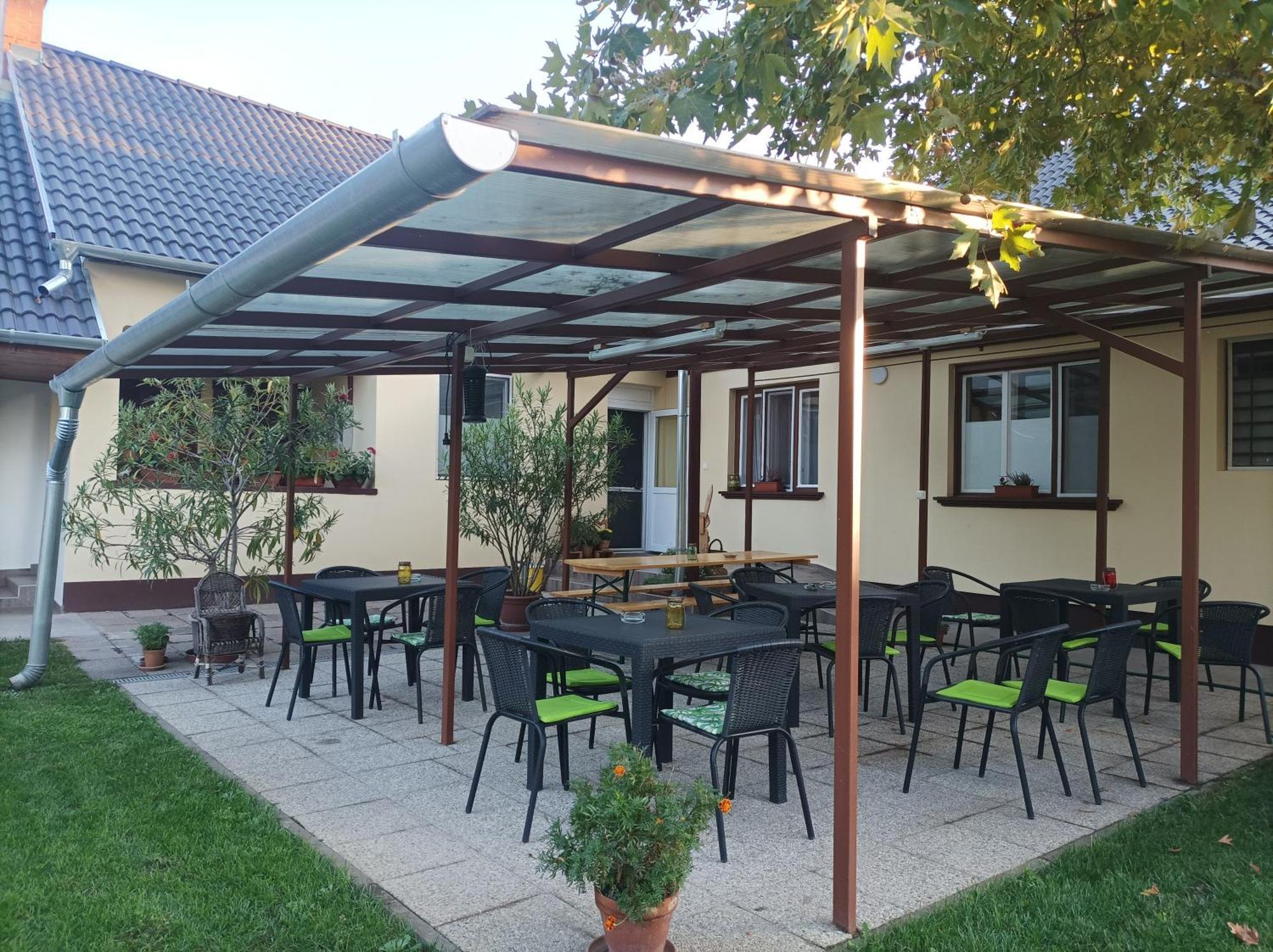 Tartos Szegfu Vendeghaz, Maganszallas Tazlar Exterior foto